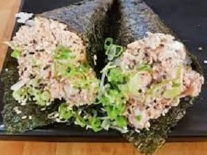 2 Temaki pate completo+12 Hot Fila
